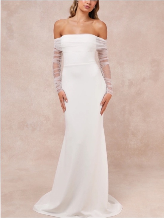 Dresses & Skirts - New Lulus Beautifully Beloved Elegant Off-Shoulder Gown Long Sleeves Sz Medium